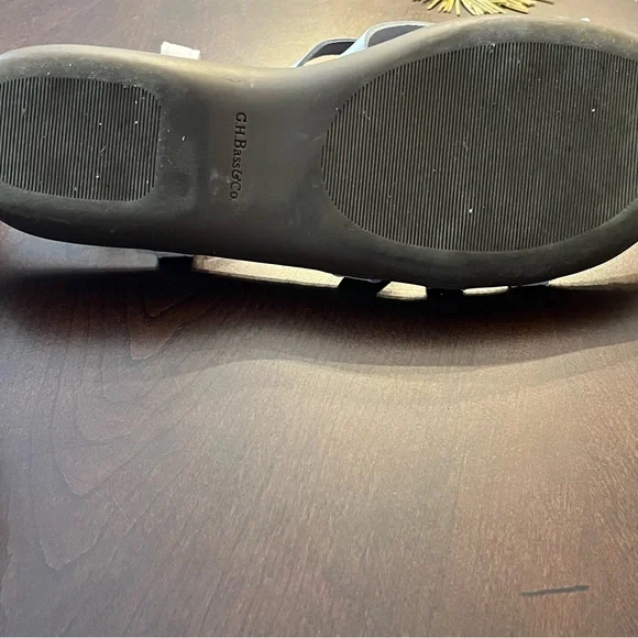 GH Bass Sandals - Picture 6 of 10